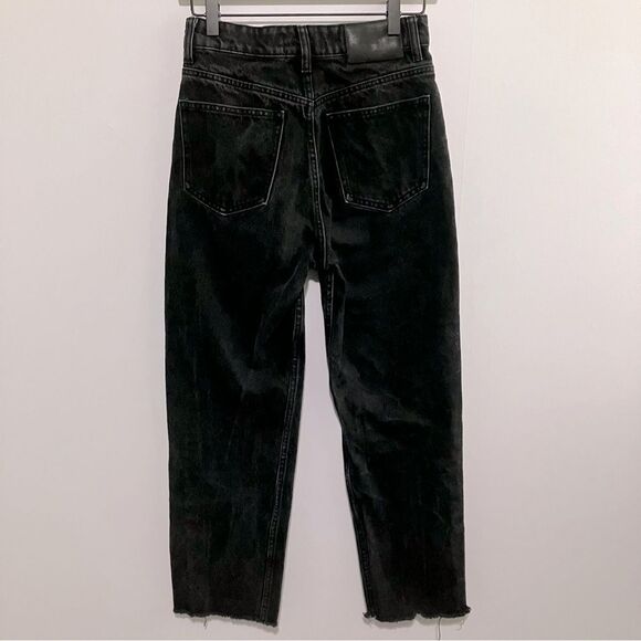 Zara Jeans Women Size 4 Black Ankle Fray Straight Leg High Rise - Picture 3 of 10